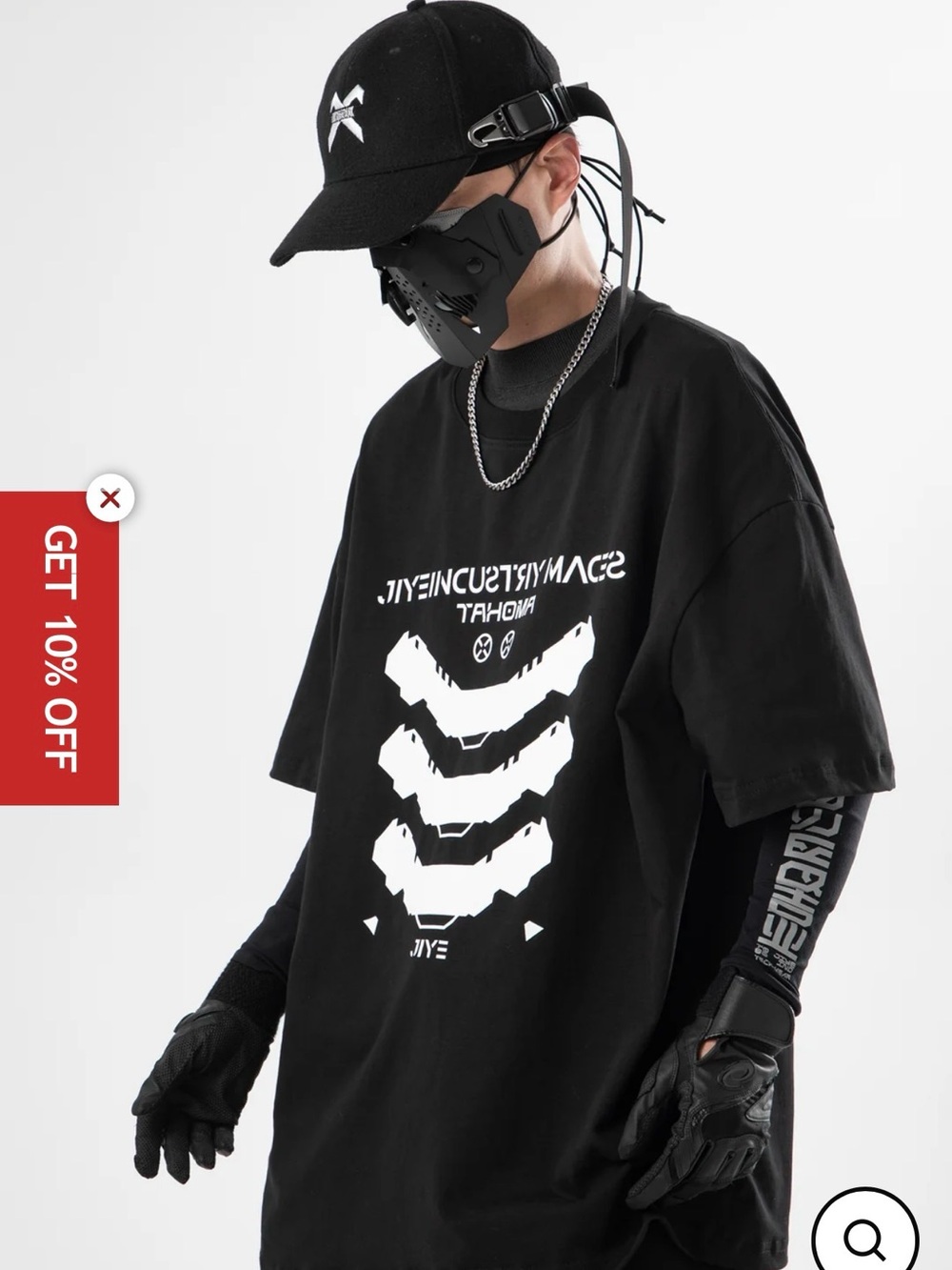 Niepce Black Short-Sleeve Graphic Tee with White Print (YET023)